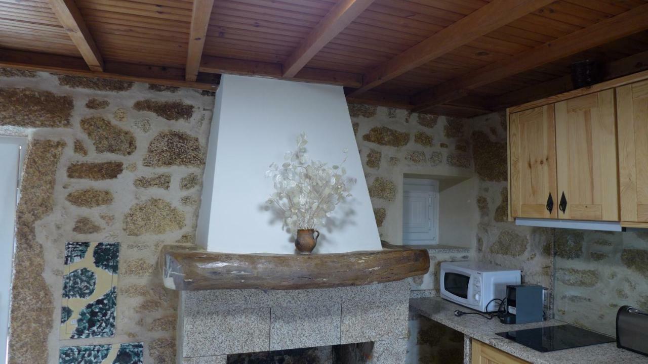 Casas Da Villa - Monsanto - Oliveira E Videira Relva  Extérieur photo