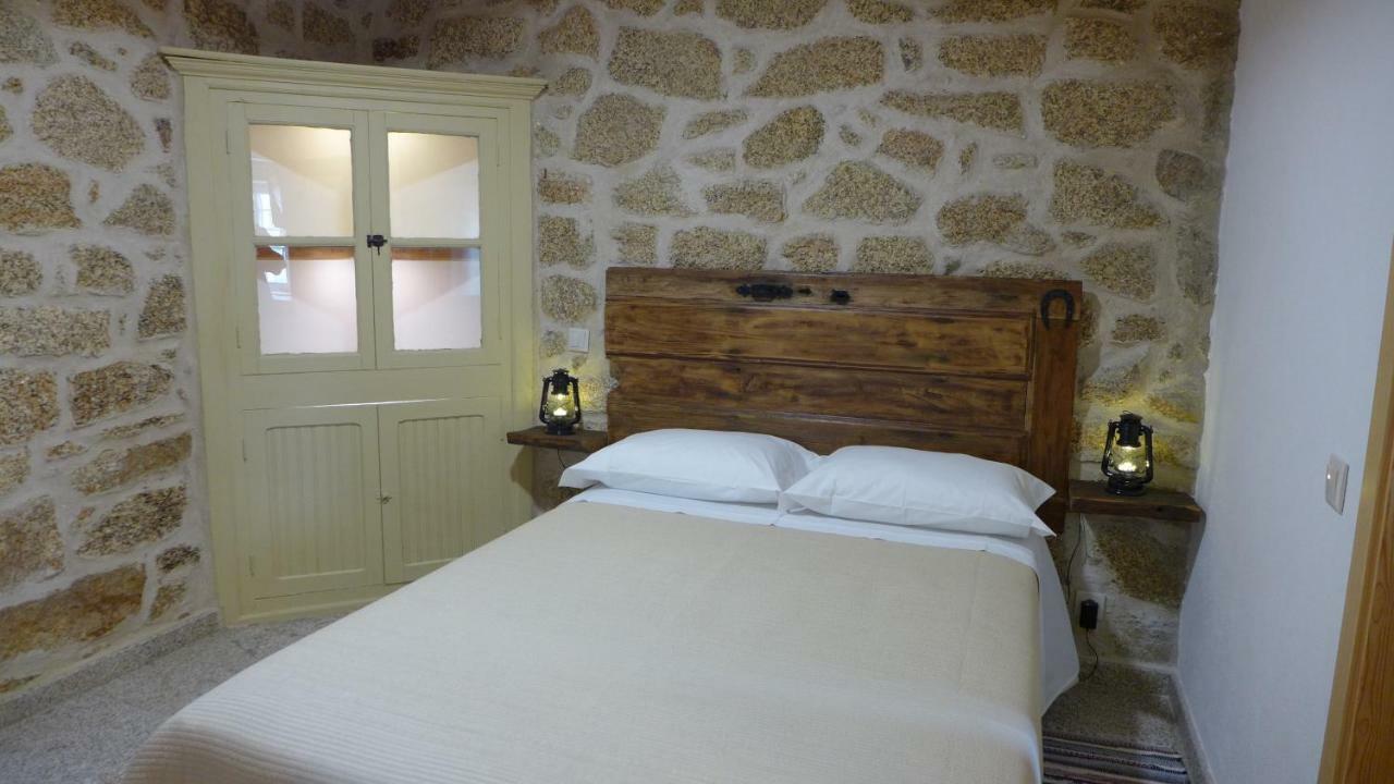 Casas Da Villa - Monsanto - Oliveira E Videira Relva  Extérieur photo