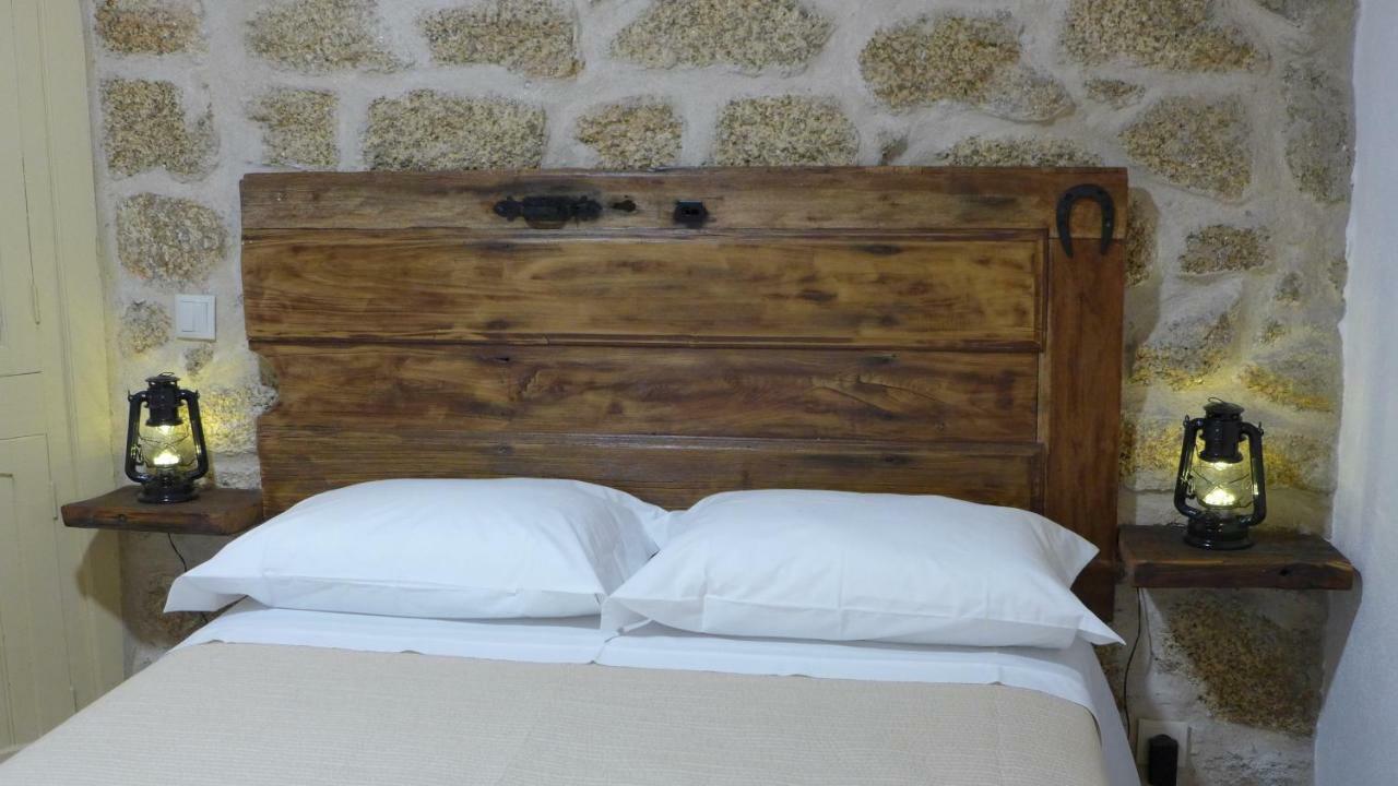 Casas Da Villa - Monsanto - Oliveira E Videira Relva  Extérieur photo
